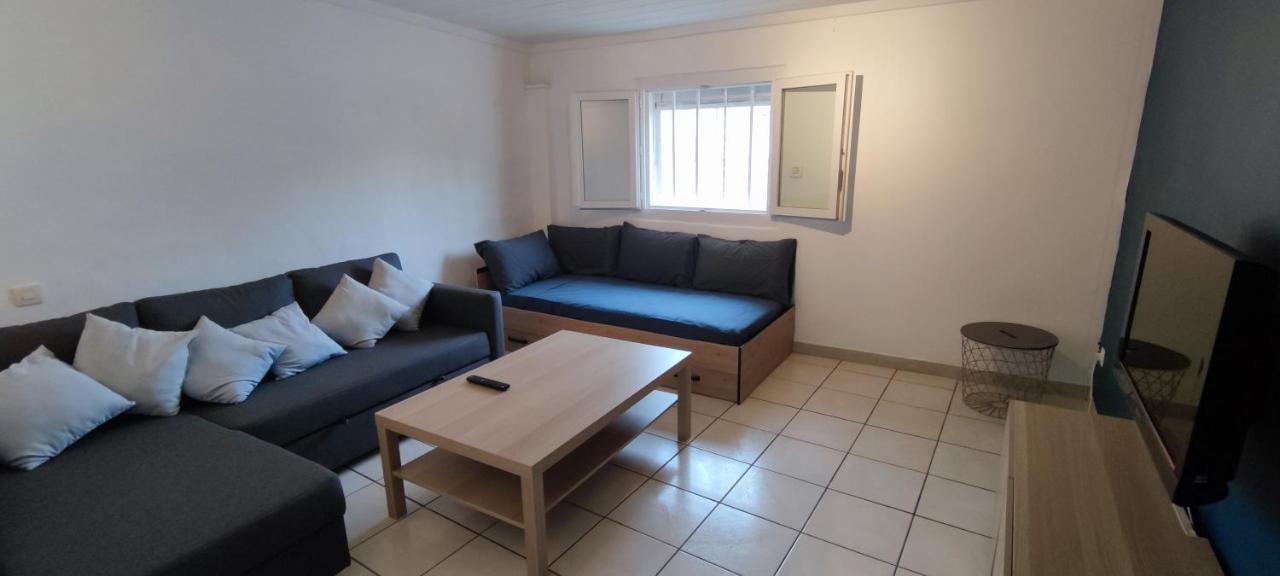 Appartement 45 M² Proche Du Centre Ville Lunel  Eksteriør billede